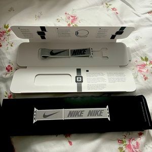 Apple Watch Nike nylon loop band summit white sold out everywhere 41mm/40mm/38mm